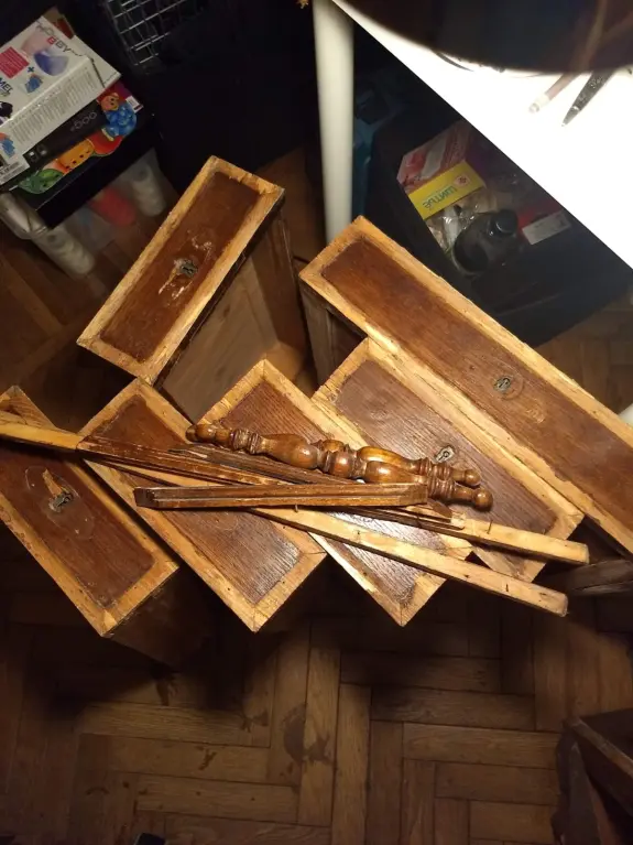 Ящички стола